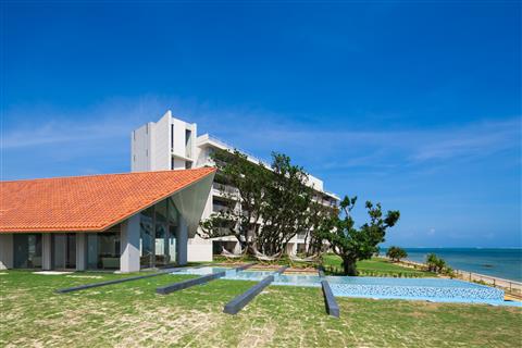 12/9・2/24・3/1発以外)石垣島ビーチホテルサンシャイン（外観)